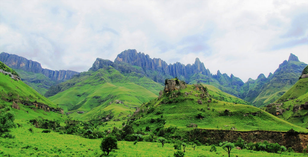 drakensberg-summer-green-3