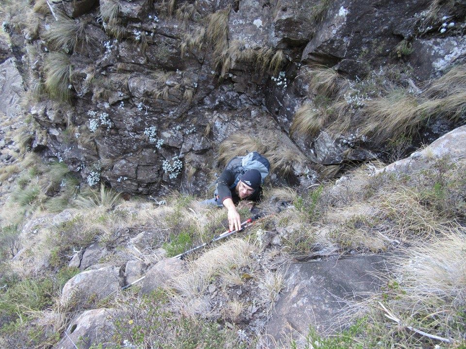 drakensberg-xeni-pass-scramble-2