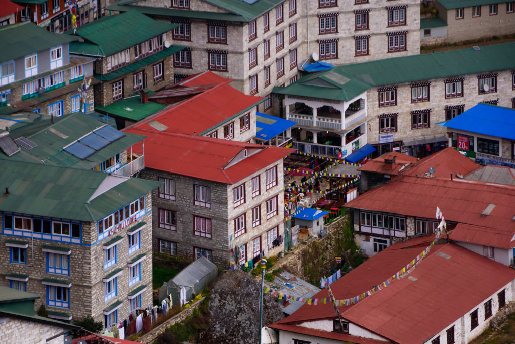 himalayas-namche-bazaar-town-centre