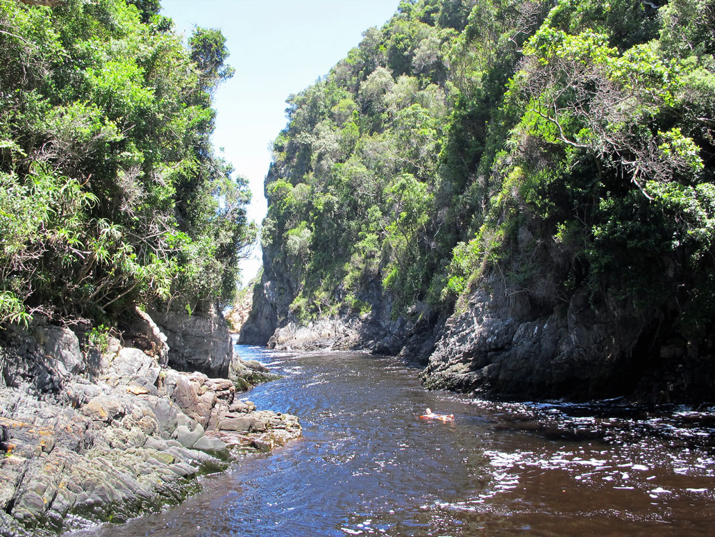 otter-trail-kleinbos-river-swim