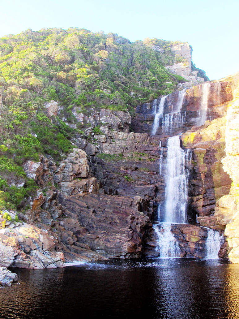 otter-trail-waterfall-river