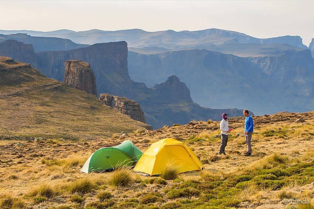 hiking-tents-spectacular-places