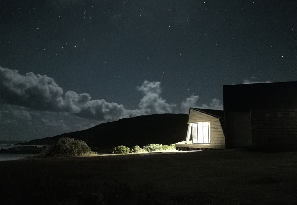 whale-trail-noetsie-at-night