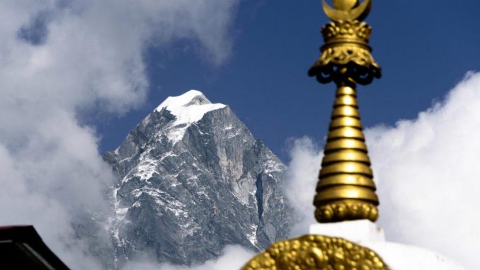 The-Himalayas-Getting-There-Kusum-Khankaru