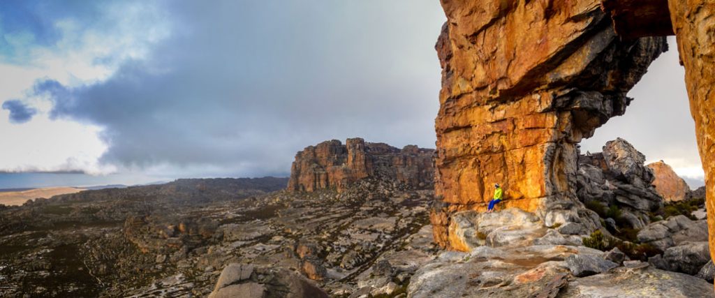 cederberg-wolfberg-arch-storm-pano