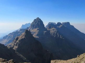 drakensberg-xeni-pass-bell-traverse-2