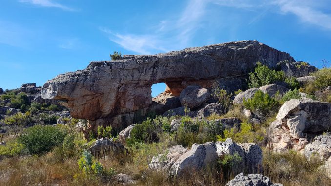 wolfkop-hole-in-the-wall wolfkop-hole-in-the-wall